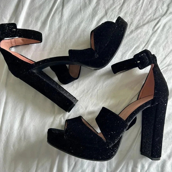 Chinese Laundry Riddle black velvet platform heels sparkly excellent Size 8.5 - Picture 3 of 10